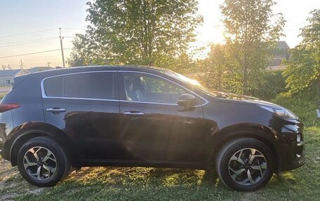 KIA Sportage IV рестайлинг, 2019 год, 2 150 000 рублей, 3 фотография