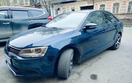Volkswagen Jetta VI, 2013 год, 1 390 000 рублей, 5 фотография