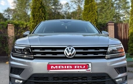 Volkswagen Tiguan II, 2020 год, 3 450 000 рублей, 2 фотография