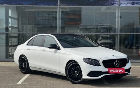 Mercedes-Benz E-Класс, 2016 год, 2 800 000 рублей, 3 фотография