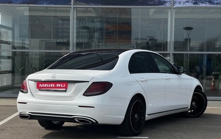 Mercedes-Benz E-Класс, 2016 год, 2 800 000 рублей, 5 фотография
