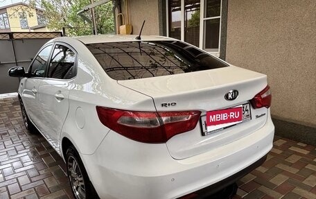 KIA Rio III рестайлинг, 2013 год, 940 000 рублей, 7 фотография