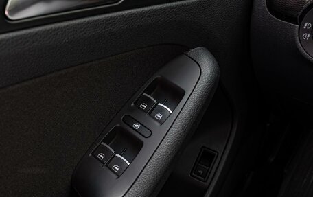 Volkswagen Jetta VI, 2016 год, 1 430 000 рублей, 17 фотография
