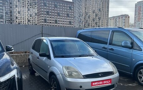 Ford Fiesta, 2005 год, 260 000 рублей, 1 фотография