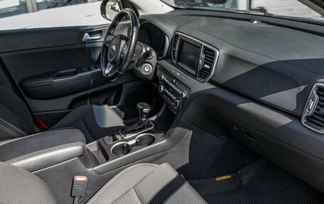 KIA Sportage IV рестайлинг, 2017 год, 2 286 700 рублей, 6 фотография