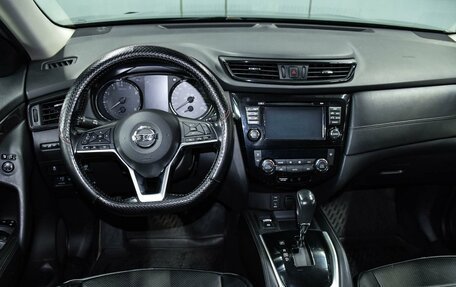 Nissan X-Trail, 2018 год, 2 100 000 рублей, 12 фотография