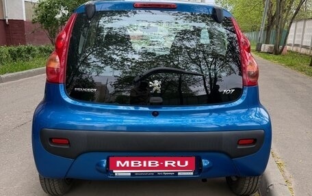 Peugeot 107 I рестайлинг, 2010 год, 500 000 рублей, 8 фотография