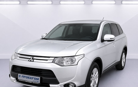 Mitsubishi Outlander III рестайлинг 3, 2014 год, 1 350 000 рублей, 1 фотография