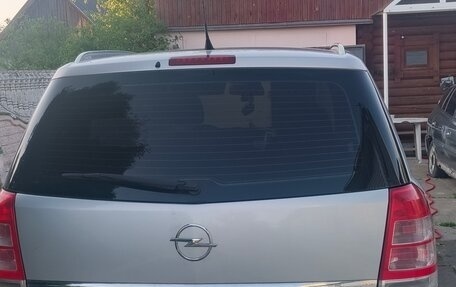 Opel Zafira B, 2012 год, 650 000 рублей, 2 фотография