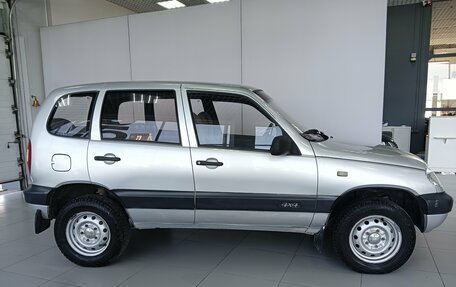 Chevrolet Niva I рестайлинг, 2005 год, 299 000 рублей, 11 фотография