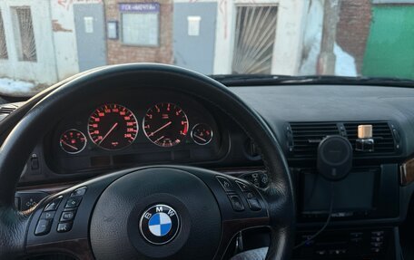 BMW 5 серия, 1999 год, 600 000 рублей, 11 фотография