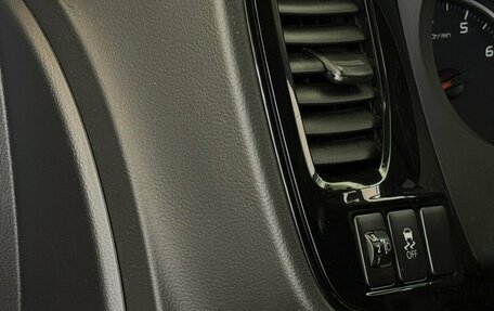 Mitsubishi Outlander III рестайлинг 3, 2014 год, 1 350 000 рублей, 8 фотография