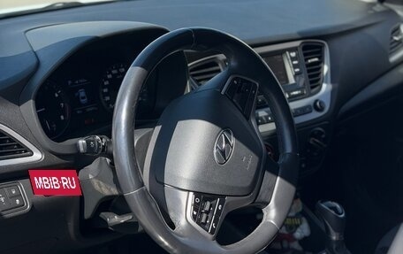 Hyundai Solaris II рестайлинг, 2017 год, 1 430 200 рублей, 14 фотография