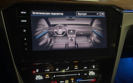 Volkswagen Passat B8 рестайлинг, 2017 год, 3 190 000 рублей, 10 фотография