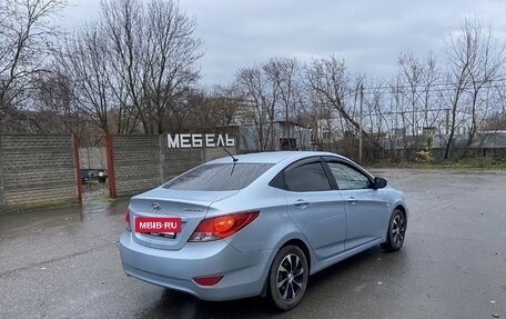 Hyundai Solaris II рестайлинг, 2011 год, 650 000 рублей, 5 фотография