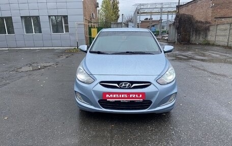 Hyundai Solaris II рестайлинг, 2011 год, 650 000 рублей, 8 фотография