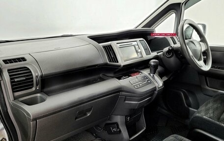 Honda Stepwgn IV, 2012 год, 1 390 000 рублей, 11 фотография