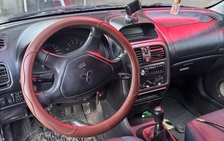 Mitsubishi Carisma I, 2002 год, 160 000 рублей, 4 фотография