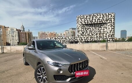 Maserati Levante I, 2019 год, 6 500 000 рублей, 2 фотография