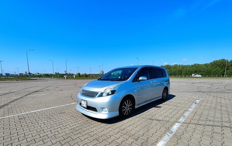 Toyota ISis I, 2012 год, 1 400 000 рублей, 7 фотография