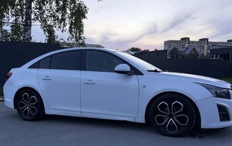 Chevrolet Cruze II, 2013 год, 730 000 рублей, 4 фотография