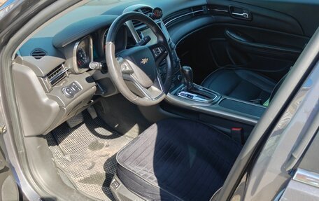 Chevrolet Malibu VIII, 2012 год, 900 000 рублей, 10 фотография