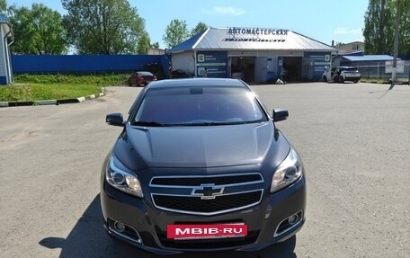 Chevrolet Malibu VIII, 2012 год, 900 000 рублей, 2 фотография