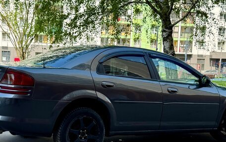 Dodge Stratus II, 2005 год, 449 000 рублей, 2 фотография