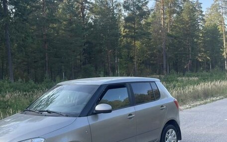Skoda Fabia II, 2011 год, 450 000 рублей, 4 фотография