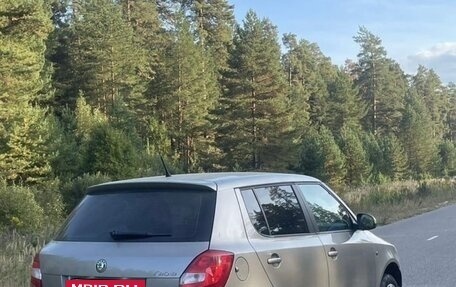 Skoda Fabia II, 2011 год, 450 000 рублей, 7 фотография
