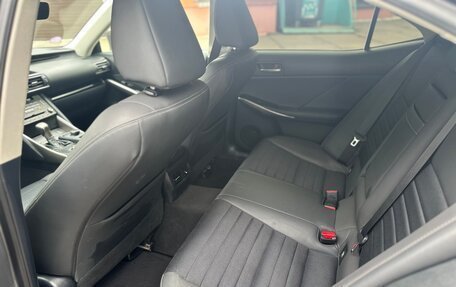 Lexus IS III, 2019 год, 2 990 000 рублей, 8 фотография