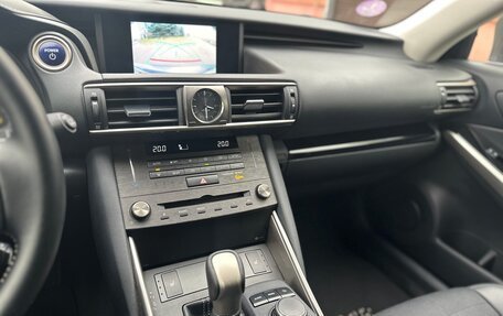 Lexus IS III, 2019 год, 2 990 000 рублей, 7 фотография