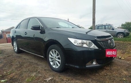 Toyota Camry, 2012 год, 1 670 000 рублей, 4 фотография