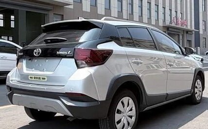 Toyota Yaris XP150 рестайлинг, 2023 год, 1 898 034 рублей, 7 фотография