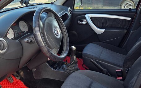 Renault Logan I, 2010 год, 380 000 рублей, 3 фотография