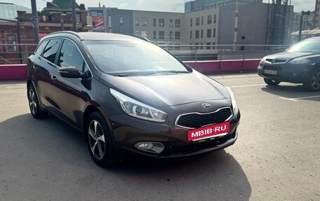 KIA cee'd III, 2013 год, 940 000 рублей, 2 фотография