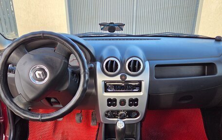 Renault Logan I, 2010 год, 380 000 рублей, 4 фотография
