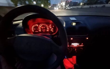 Hyundai Accent II, 2005 год, 310 000 рублей, 13 фотография