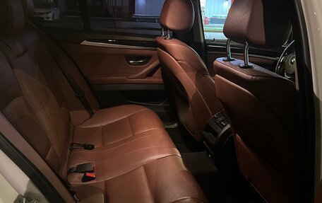BMW 5 серия, 2016 год, 1 899 990 рублей, 13 фотография