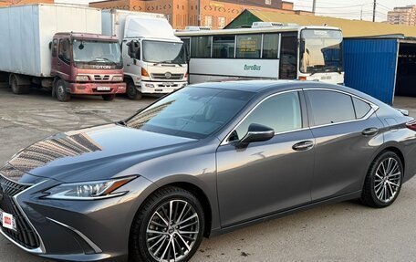 Lexus ES VII, 2021 год, 4 400 000 рублей, 2 фотография