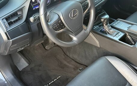Lexus ES VII, 2021 год, 4 400 000 рублей, 14 фотография