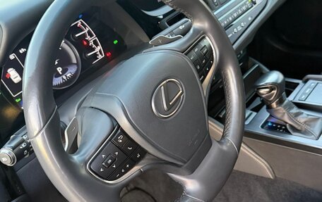 Lexus ES VII, 2021 год, 4 400 000 рублей, 17 фотография