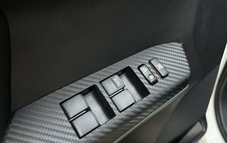 Toyota RAV4, 2013 год, 1 790 000 рублей, 6 фотография