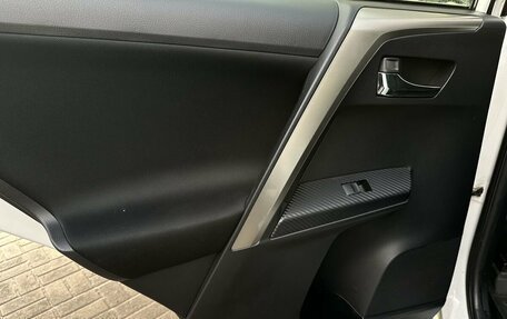 Toyota RAV4, 2013 год, 1 790 000 рублей, 9 фотография