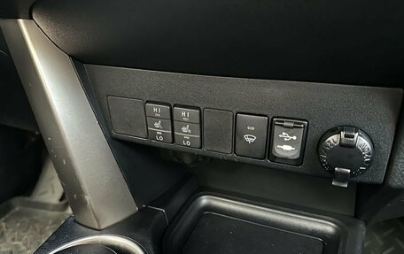 Toyota RAV4, 2013 год, 1 790 000 рублей, 18 фотография