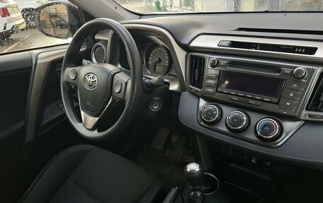 Toyota RAV4, 2013 год, 1 790 000 рублей, 16 фотография