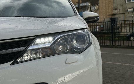 Toyota RAV4, 2013 год, 1 790 000 рублей, 29 фотография