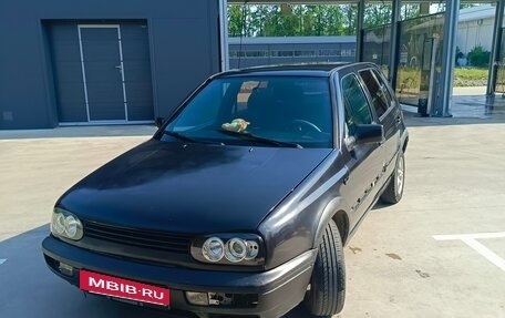 Volkswagen Golf III, 1997 год, 170 000 рублей, 2 фотография