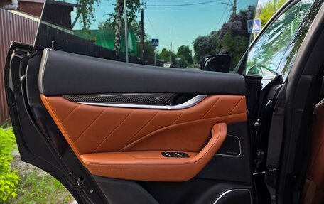 Maserati Levante I, 2020 год, 6 500 000 рублей, 11 фотография