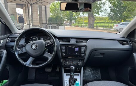 Skoda Octavia, 2014 год, 1 275 000 рублей, 10 фотография